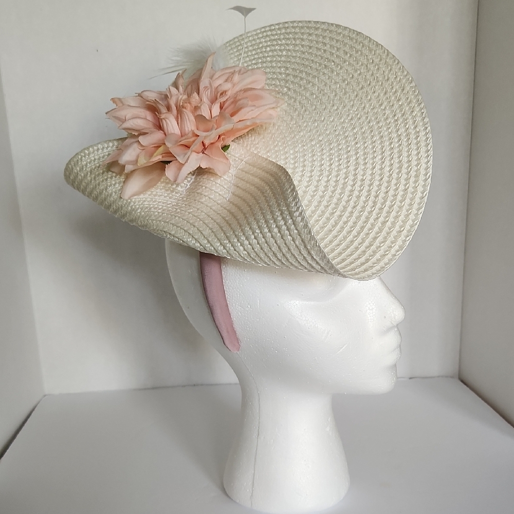Ivory Straw Fascinator with Pink Flower Accent